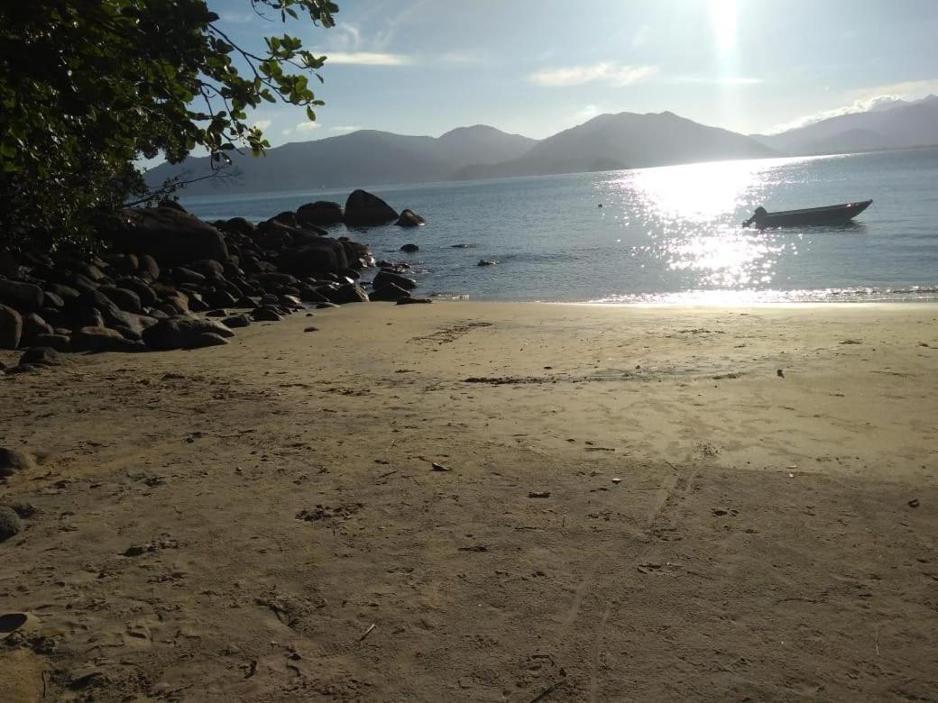 Ubatuba Surf Hostel, Apenas A 60 Metros Da Praia Da Lagoinha! Exterior foto